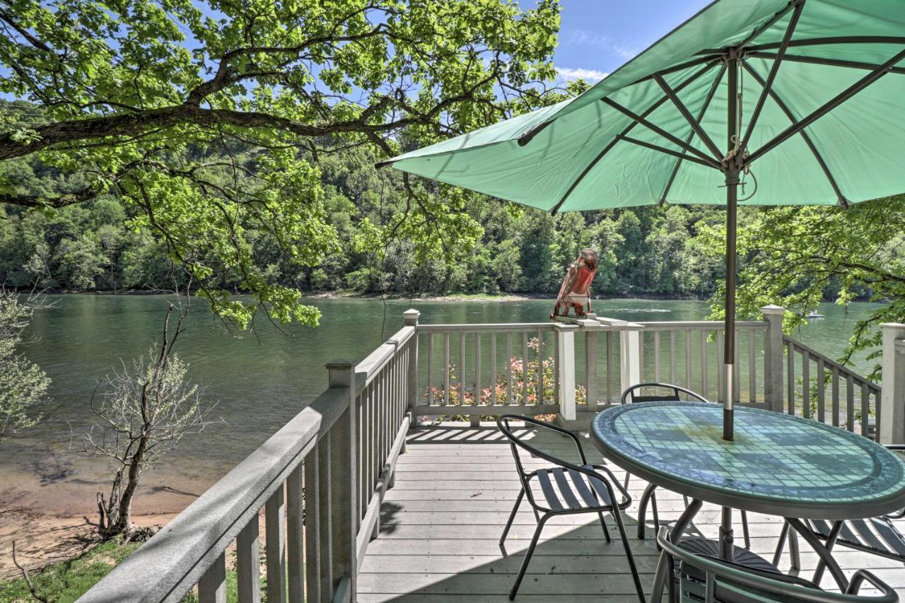 Lakeview Escape With Direct White River Access! Exterior foto